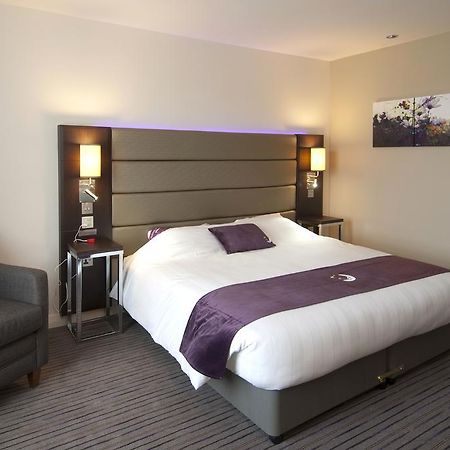 Premier Inn Glasgow - Bellshill Мотеруэлл Экстерьер фото