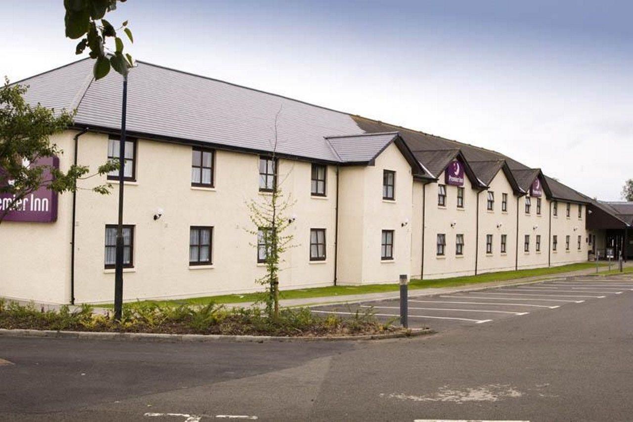 Premier Inn Glasgow - Bellshill Мотеруэлл Экстерьер фото